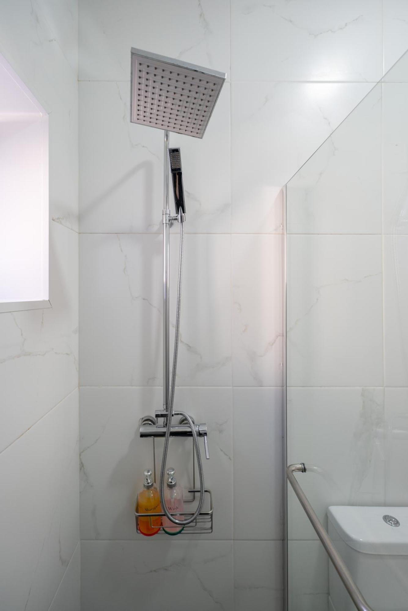 Central Cozy Stay 2 Ac Near Metro 포르투 외부 사진