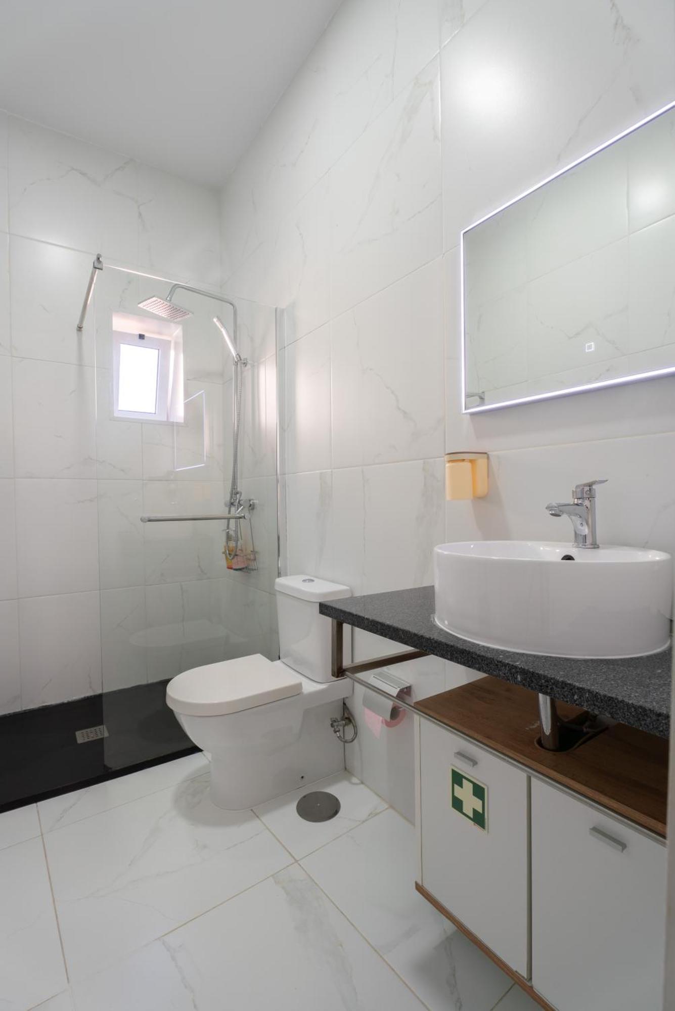 Central Cozy Stay 2 Ac Near Metro 포르투 외부 사진